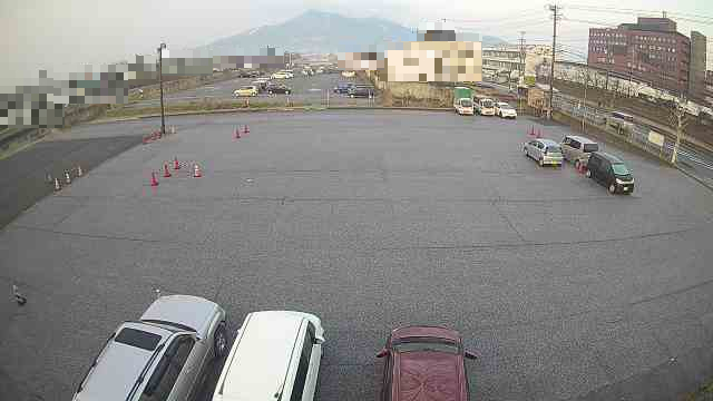 一般駐車場ライブカメラ